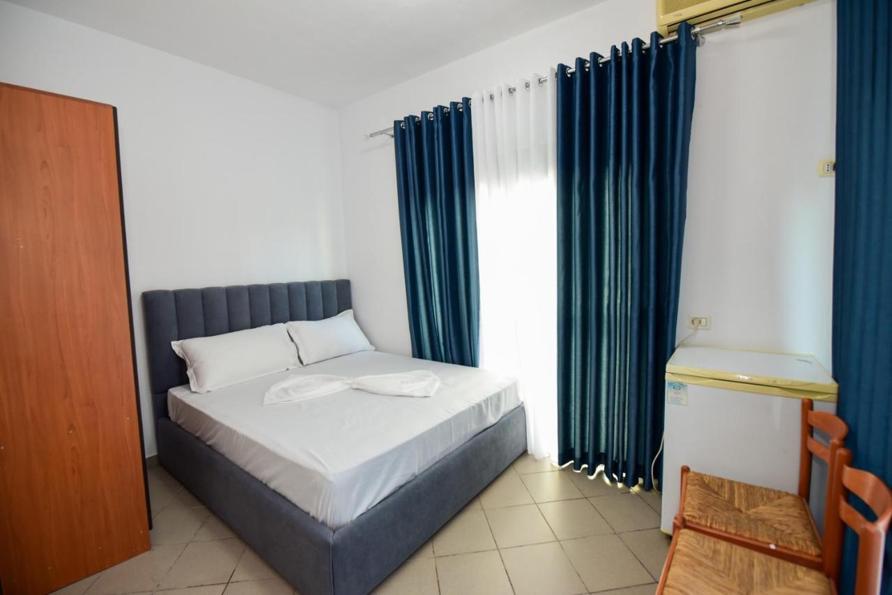 Koa Hotel Durrës Exteriör bild